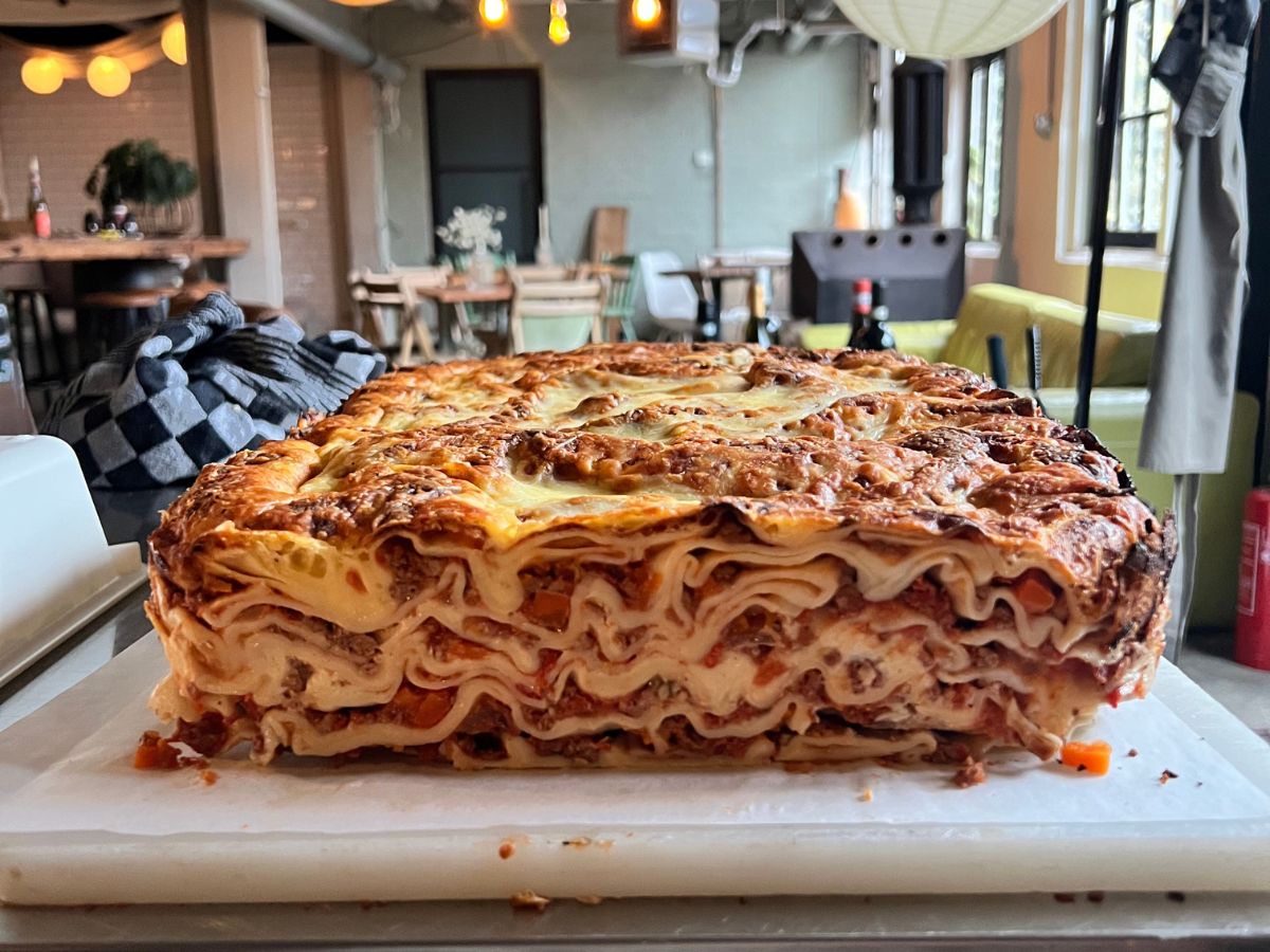 pizza-di-valentino-huist-in-het-oude-honingcomplex-in-nijmegen